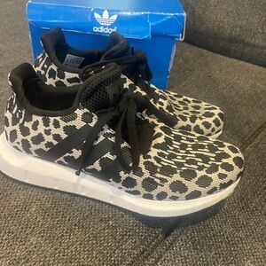 Adidas black-and-white leopard sneaker